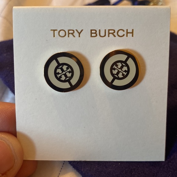 White/Gold Tory Burch earrings - Picture 2 of 4